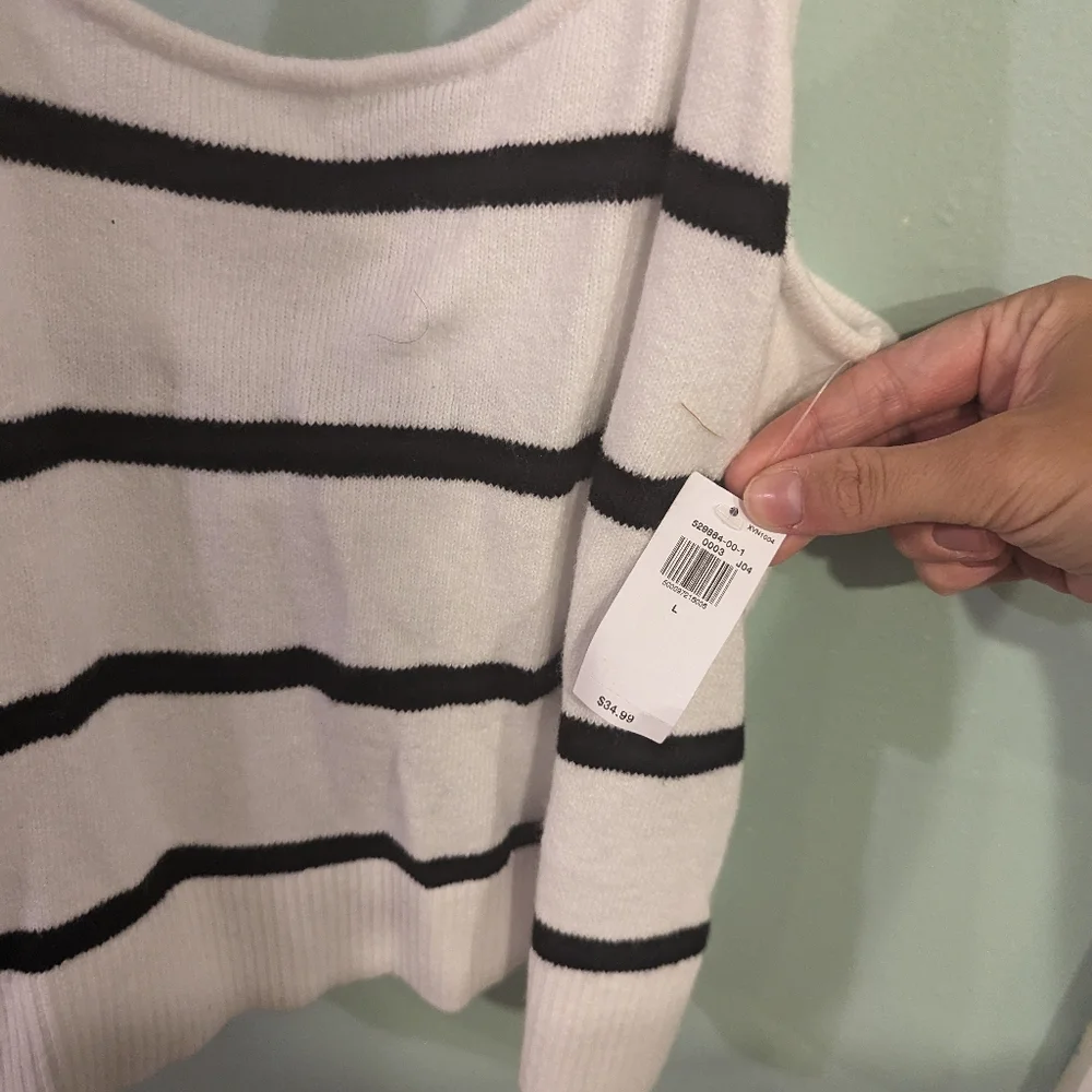 🔥NWT:🔥L Old Navy White and Blue Striped Beachy Coastal Cowgirl TankTop - Picture 5 of 7